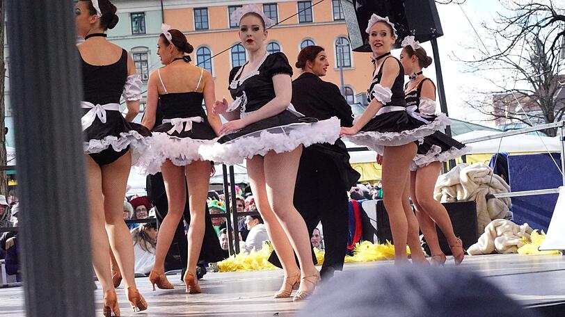 Tänze wie Polka oder auch der Square-Dance waren Teil ihres Programms.
