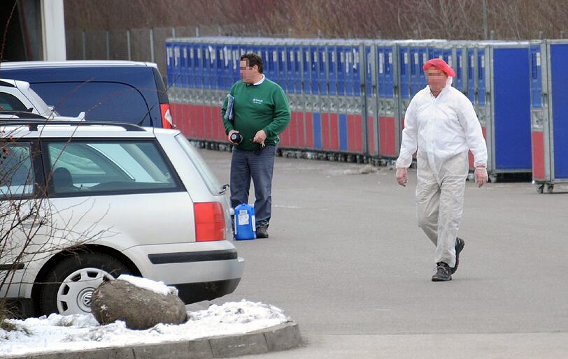 Das Areal der Großbäckerei in Neufahrn wird genau unter die Lupe genommen.