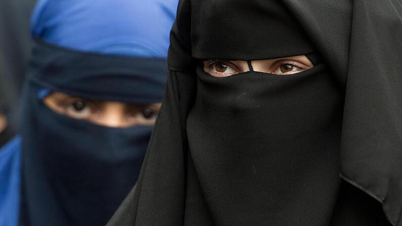 Künftig ist in Österreich das Tragen einer Burka im öffentlichen Raum untersagt.