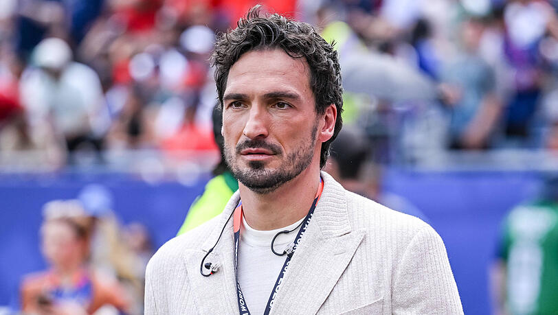 Mats Hummels spricht jetzt offen von einem heiklen Moment im TV. Mats Hummels spricht jetzt offen von einem heiklen Moment im TV.