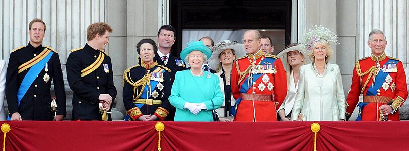 Wirklich "not amused" kann die Queen allerdings werden, wenn die eigene Sippschaft nicht pariert...