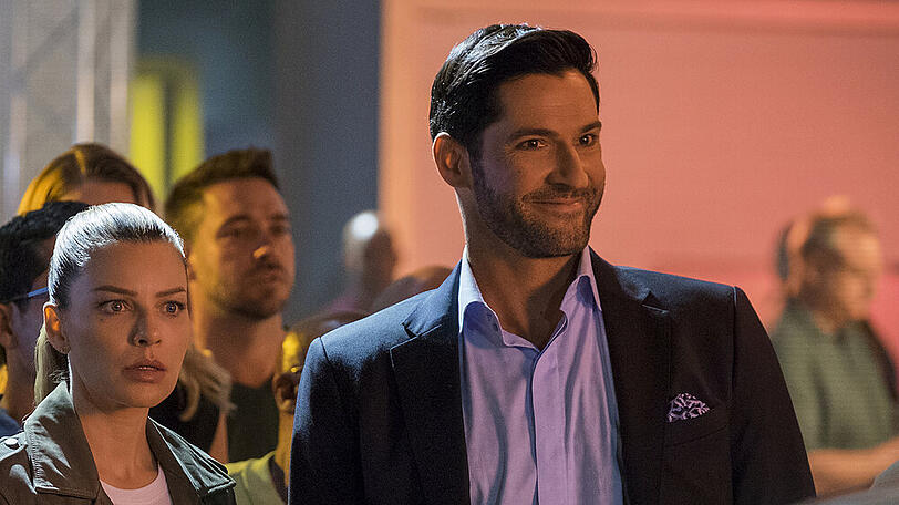 Bitten ein letztes Mal zum Tanz: Detective Chloe Decker (Lauren German) und Lucifer Morningstar (Tom Ellis)