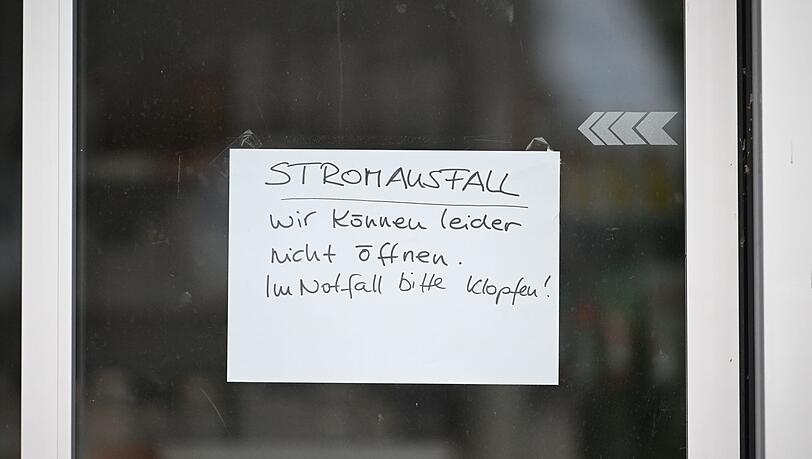 Der Brand hatte weitreichende Folgen auf die Stromversorgung in Reutlingen. Der Brand hatte weitreichende Folgen auf die Stromversorgung in Reutlingen.