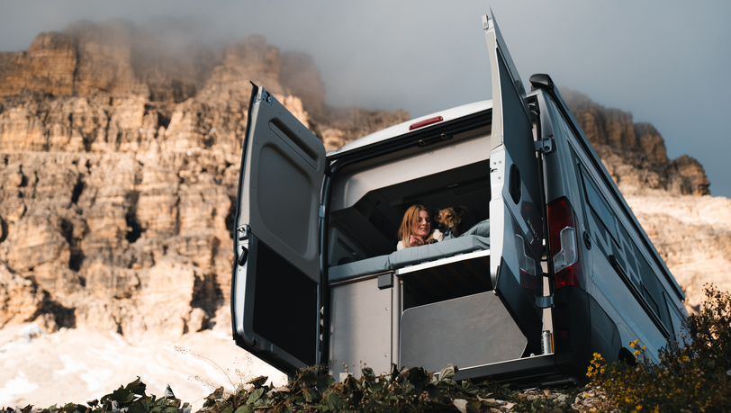 Mit dem Hund nach Wales &ndash; auch das ist mit einem Camper m&ouml;glich.