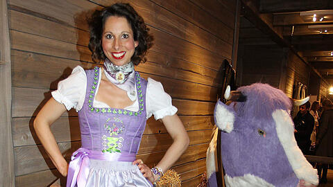 Die Milka Trachtenkollektion von Lola Paltinger: Süße Tracht, mit der sich zünftig feiern lässt!