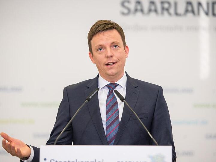 Saarlands Ministerpräsident Hans (CDU) warnt die guten Umfragewerte zu zerreden.