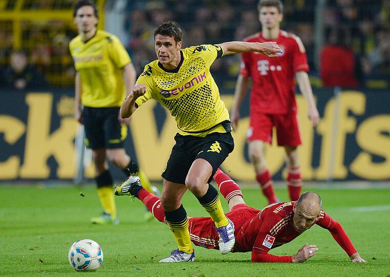 Es war das mit Spannung erwartete Gigantenduell, das vorgezogene Finale der Bundesliga - Dortmund gegen Bayern: die Bilder vom Spiel.