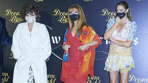 Joan Collins, Jane Seymour und Denise Richards (v.l.) auf dem roten Teppich in Madrid