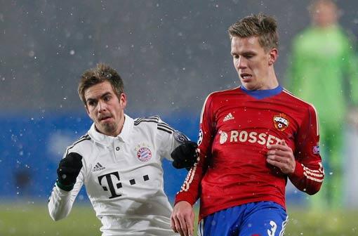 Philipp Lahm: Note 3. Opfer der Kälte? Nach 29 Minuten nach einem Laufduell raus. Eine Vorsichtsmaßnahme, der rechte Oberschenkel zwickte.