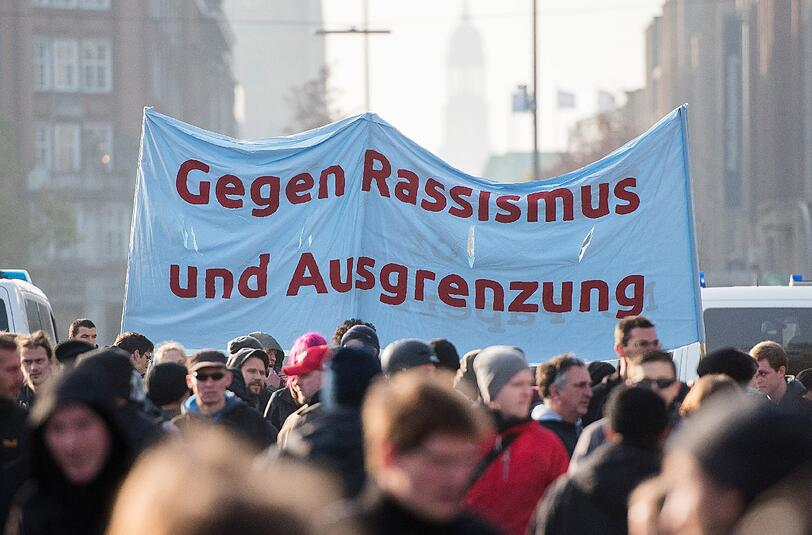 Gegendemonstranten in Hamburg