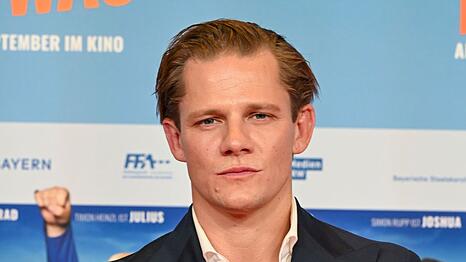 Max von der Groeben ist l&auml;ngst in der Filmwelt angekommen. Seinen Durchbruch hat er seiner Rolle in der Kom&ouml;die "Fack ju G&ouml;hte" zu verdanken.