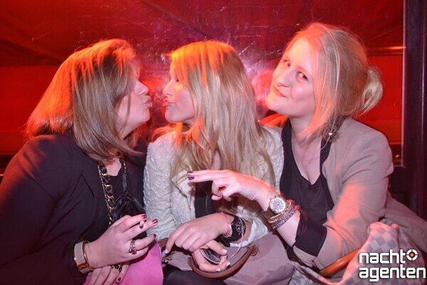 In die 089-Bar gehen die Münchner um zu flirten! Mehr Bilder aus der 089-Bar unter:  www.nachtagenten.de