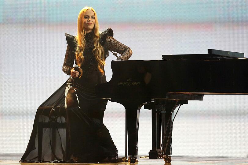 Mit ihrem mystischen Popsong &bdquo;Euphoria&ldquo;gewann die Sängerin Loreen im Finale in Baku. Roman Lob belegte am Ende einen guten achten Platz. Aber auch die Auftritte der anderen Nationen waren wie immer sehenswert. Die besten Bilder vom ESC-Finale aus Baku!