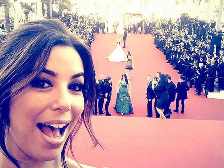 Eva Longoria (40) präsentiert auf Instagram ihren Ausblick auf den roten Teppich.