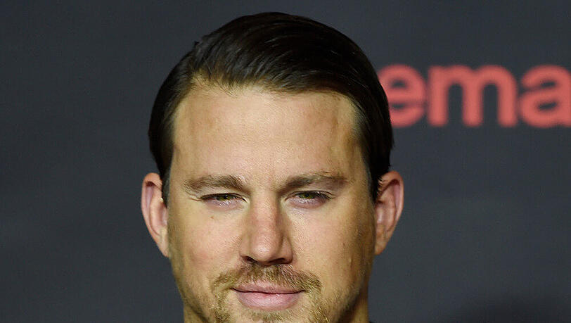 Channing Tatum liebt es offenbar zu tanzen und seine Fans zu überraschen - mit einer Mischung aus beidem machte er Miami unsicher Channing Tatum liebt es offenbar zu tanzen und seine Fans zu überraschen - mit einer Mischung aus beidem machte er Miami unsicher