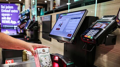 SB-Kassen sind im deutschen Einzelhandel inzwischen weit verbreitet.