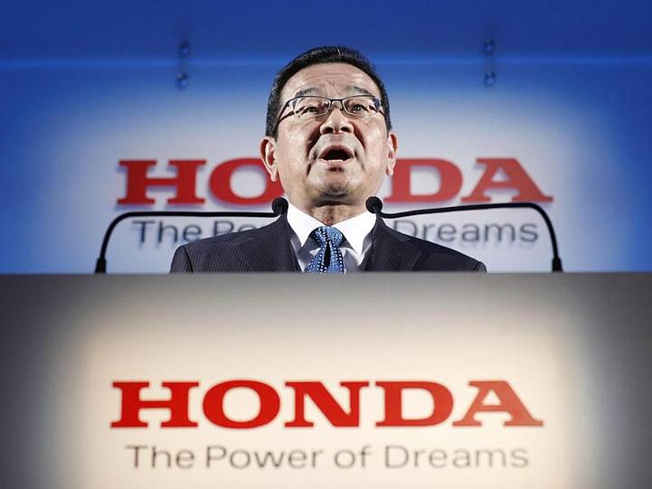 Takahiro Hachigo, Präsident und CEO von Honda, spricht während einer Pressekonferenz. Yuya Shino/Kyodo News/dpa
