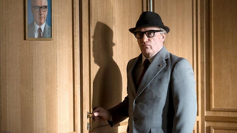 Otto (Jörg Schüttauf) ist der wohl beste Honecker-Darsteller der DDR. Besser als das Original?