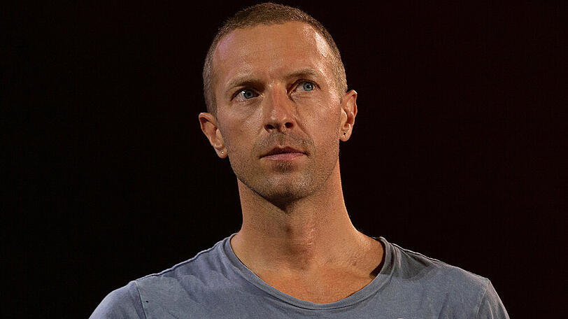 Chris Martin hat über seine Schwierigkeiten als Jugendlicher gesprochen.