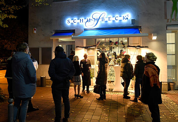 In Pullach hat ein neuer "Schuhbecks Gewürze"-Laden eröffnet. In Pullach hat ein neuer "Schuhbecks Gewürze"-Laden eröffnet.