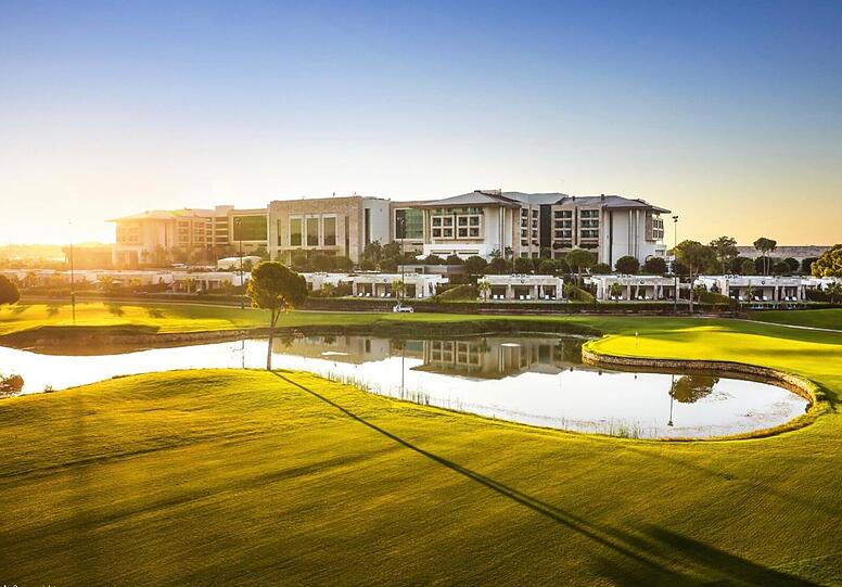 Das Luxus-Hotel des TSV 1860: Das Regnum Carya Hotel Belek.