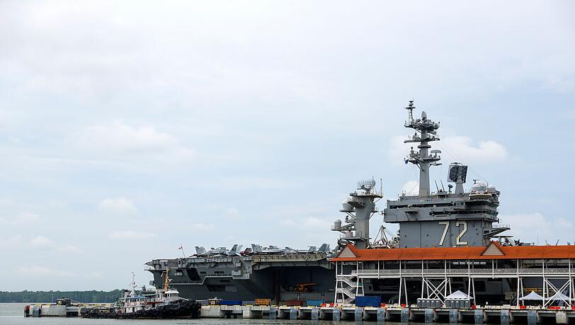 Mehrere US-Medien berichten, dass der Flugzeugtr&auml;ger auf dem Weg in den Nahen Osten sei (Archivbild).