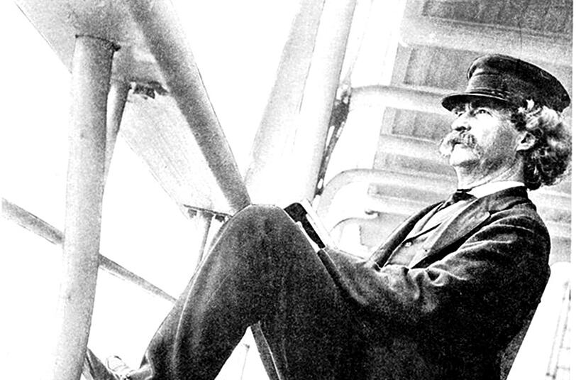 Mark Twain an Deck.