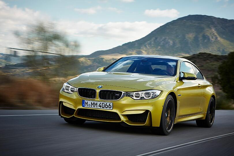 Das zweitürige M4 Coupé ist gleich stark wie die Limousine - wirkt aber noch einen Tick sportlicher.