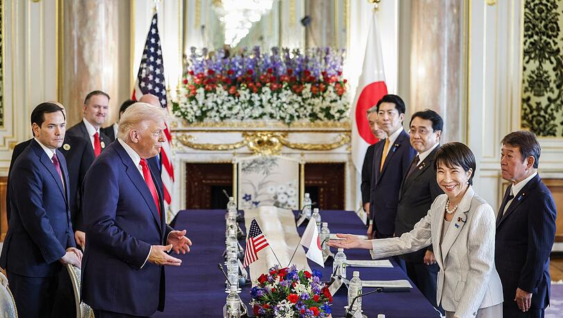 USA und Japan stärken ihr Bündnis. USA und Japan stärken ihr Bündnis.