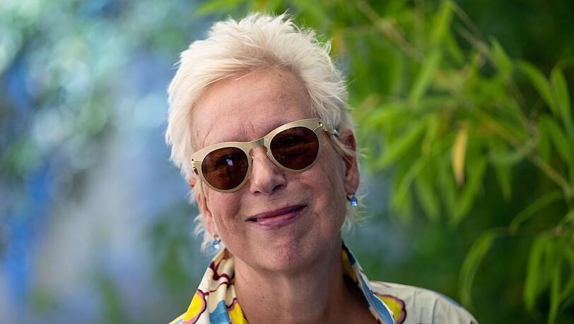 Die Regisseurin Doris Dörrie kann sich vorstellen, dass Künstliche Intelligenz die Einsamkeit alter, kranker Menschen lindern kann. (Archivbild) Die Regisseurin Doris Dörrie kann sich vorstellen, dass Künstliche Intelligenz die Einsamkeit alter, kranker Menschen lindern kann. (Archivbild)
