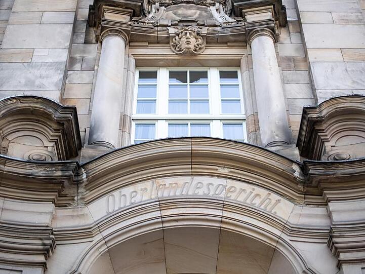 Außenfassade des Oberlandesgerichts in Düsseldorf.