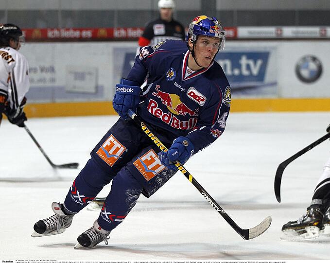 Verteidiger Marcus Weber spielt eigentlich beim EC Peiting, hilft aber beim EHC Red Bull München immer wieder aus.