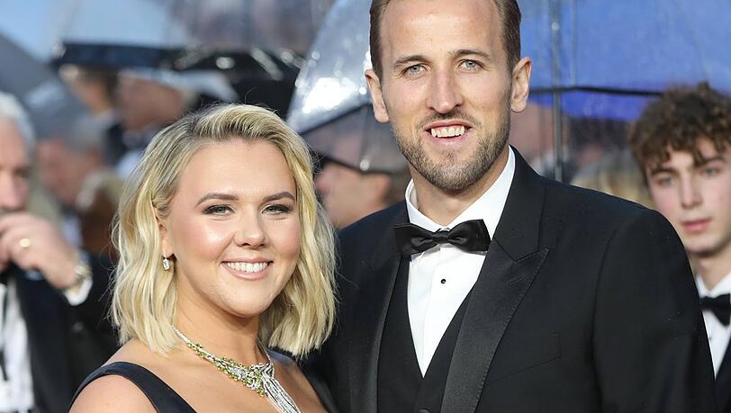 Harry Kane und seine Jugendliebe Katie Goodland, mit der er nun vier gemeinsame Kinder hat.