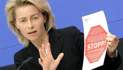Familienministerin Ursula von der Leyen (CDU) Familienministerin Ursula von der Leyen (CDU)