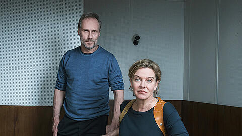 "Tatort: Die Geschichte vom bösen Friederich": Ein psychisch kranker Mann bereitet Anna Janneke (Margarita Broich) und Paul Brix (Wolfram Koch) Kopfzerbrechen