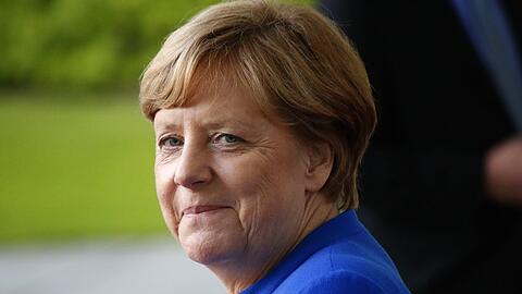 Hohe Ehre für Angela Merkel.