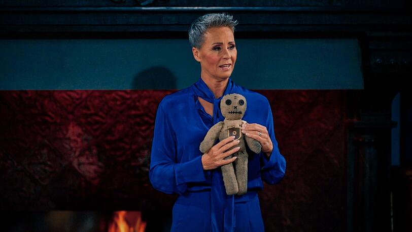 Voodoo im Finale von "Die Verr&auml;ter" (RTL) - davon wusste Spielleiterin Sonja Zietlow. Eine andere dramatische Wendung &uuml;berraschte aber auch sie.