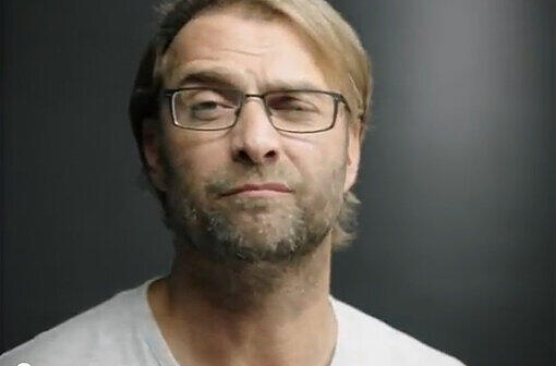 "Kloppo" ohne Bart? Man kann es sich kaum vorstellen - für einen neuen TV-Spot seines Werbepartners lässt sich der BVB-Coach rasieren. Sehen Sie hier die Bilder und das Video.