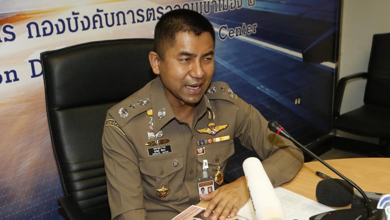 Surachate Hakparn, Chef der Einwanderungspolizei von Thailand, spricht bei einer Pressekonferenz am Flughafen Bangkok-Suvarnabhumi. Surachate Hakparn, Chef der Einwanderungspolizei von Thailand, spricht bei einer Pressekonferenz am Flughafen Bangkok-Suvarnabhumi.