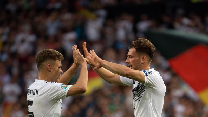 Die Nationalspieler Joshua Kimmich (l) und Leon Goretzka. Foto: Federico Gambarini/dpa/Archivbild Die Nationalspieler Joshua Kimmich (l) und Leon Goretzka. Foto: Federico Gambarini/dpa/Archivbild