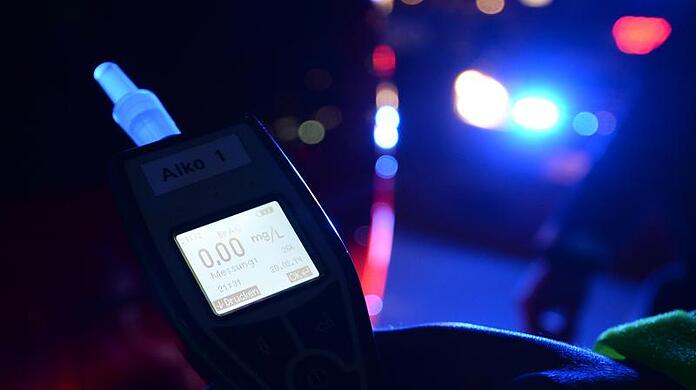 Ein Alkoholmessgerät der Polizei.