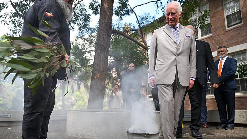 König Charles III. nahm in Sydney an einer traditionellen Feuerzeremonie teil.