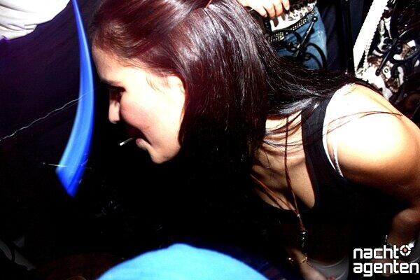 So heiß war der Fasching 2012 in den Münchner Clubs. Die Partybilder...