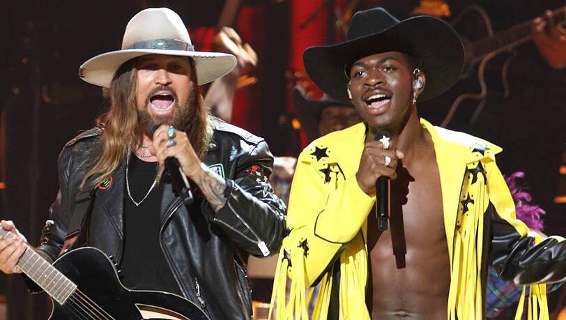 Billy Ray Cyrus und Lil Nas X bei den BET Awards in Los Angeles Billy Ray Cyrus und Lil Nas X bei den BET Awards in Los Angeles