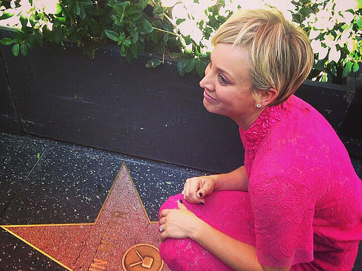 Kaley Cuoco auf dem "Walk of Fame"