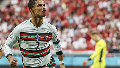 Portugals Cristiano Ronaldo feiert nach seinem Tor zum zwischenzeitlichen 2:0 gegen Ungarn.
