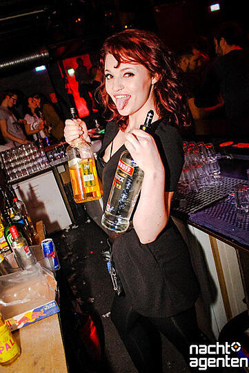 House vs. Black - unter diesem Motto steht der Samstagabend im Jack Rabbit.