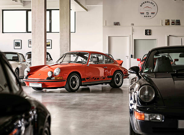 Ein seltener Porsche 911 2.7 Carrera RS in der Farbe Blutorange, Wert aktuell ca. 650.000 Euro. Ein seltener Porsche 911 2.7 Carrera RS in der Farbe Blutorange, Wert aktuell ca. 650.000 Euro.