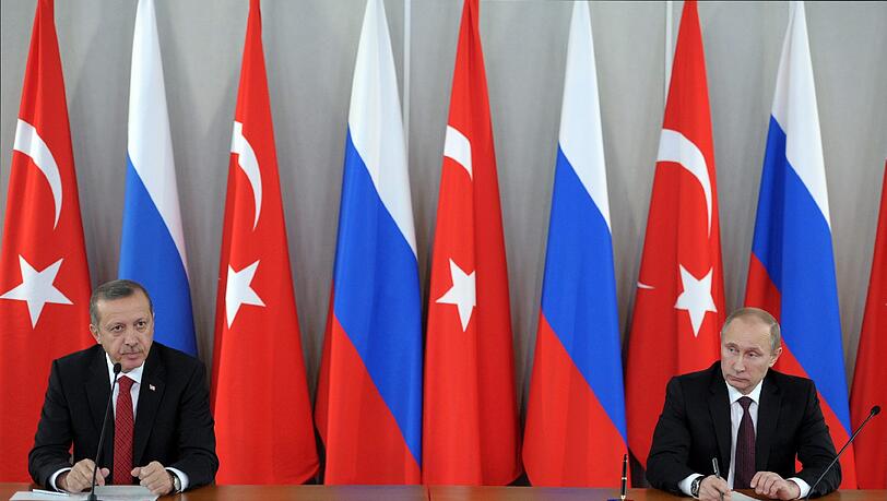 Die Beziehung zwischen Moskau und Ankara ist in der Krise. Russland hat der Türkei mit "ernsthaften" Folgen gedroht. Die Beziehung zwischen Moskau und Ankara ist in der Krise. Russland hat der Türkei mit "ernsthaften" Folgen gedroht.