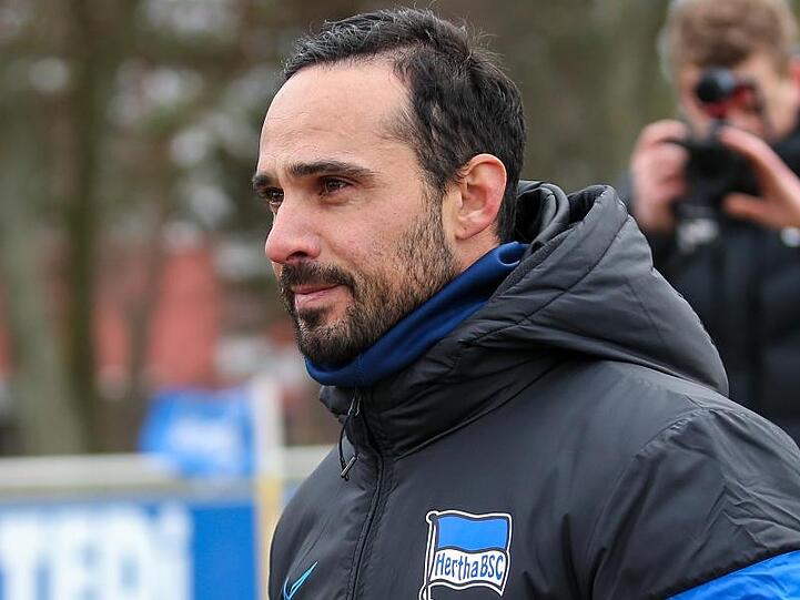 Nach dem Klinsmann-Rücktritt steht Alexander Nouri an der Seitenlinie von Hertha BSC.